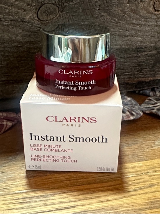 Clarins Other - Clarins Instant Smooth Perfecting Touch - Red with Silver Lid